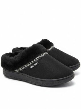 Muk Luks Black and Gray Women's Slippers Size 7/8/ Medium Rubber Bottons